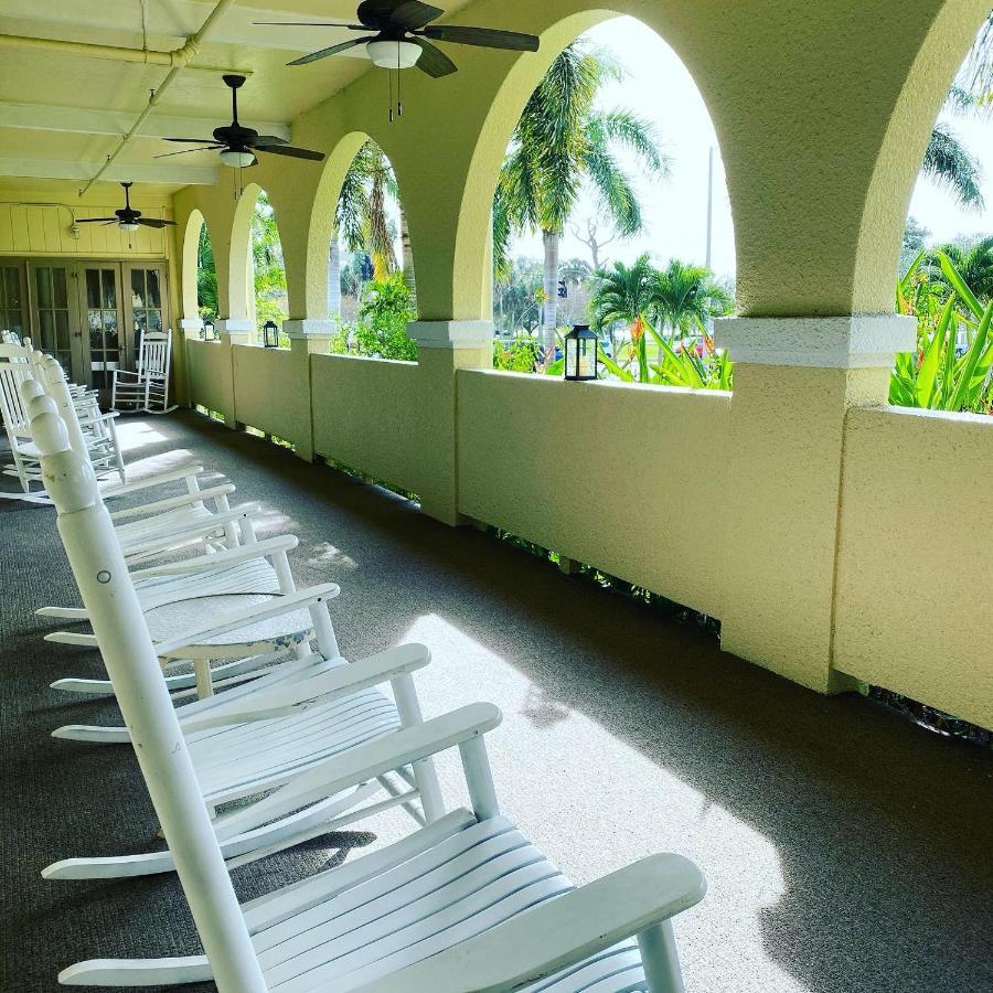 Hotel Crystal Bay Historic 3*