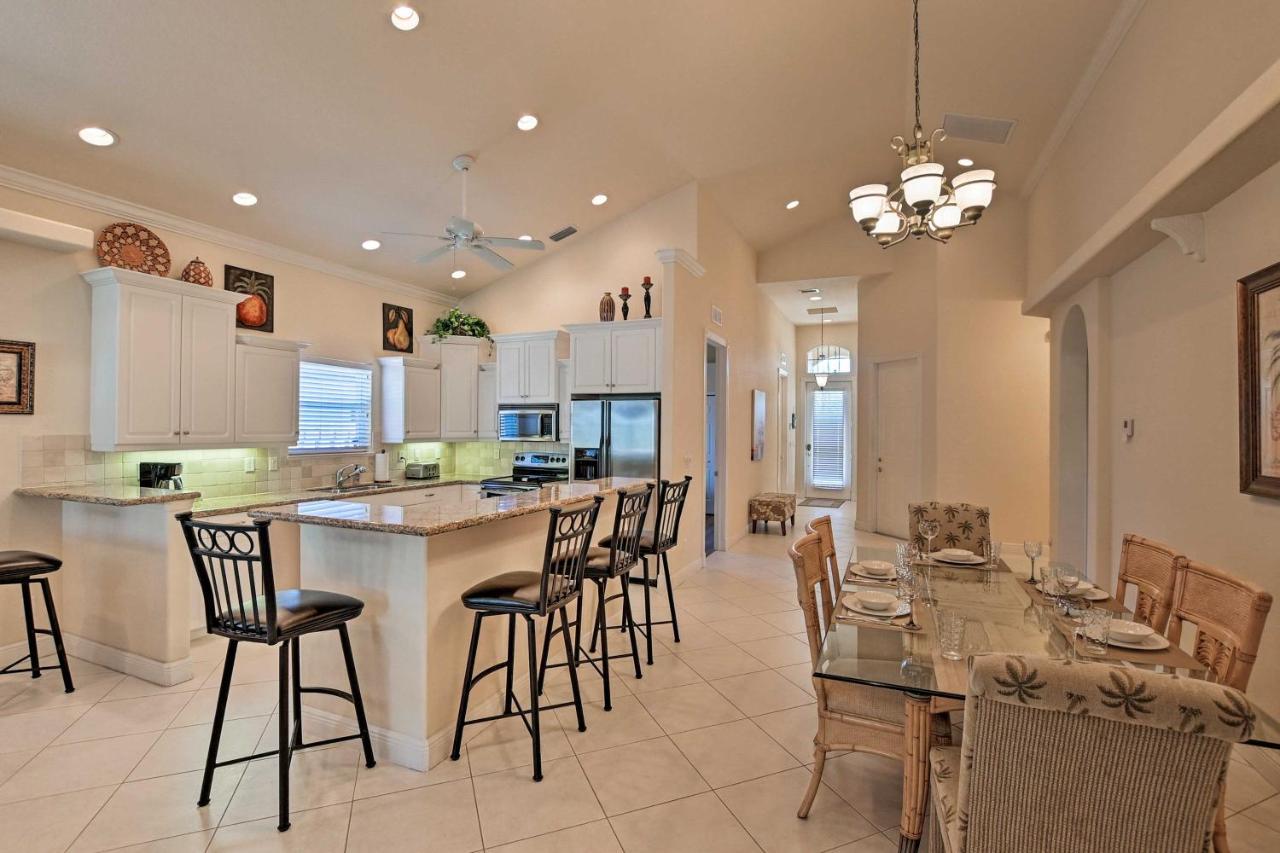 Holiday home With Private Heated Saltwater Poolandlanai Naples