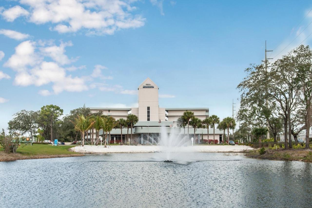 Baymont By Wyndham Celebration