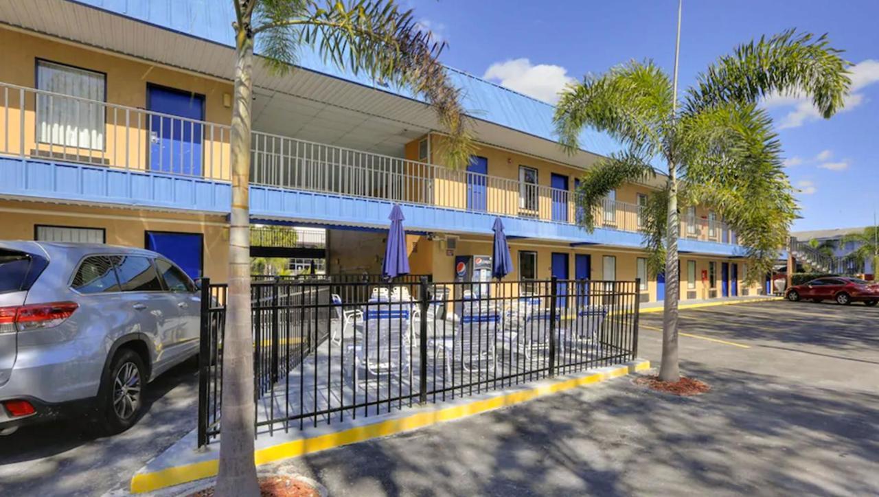 Magnuson Hotel Bradenton