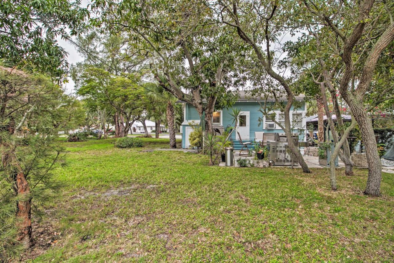 Charming Worth Abode With Outdoor Oasis!