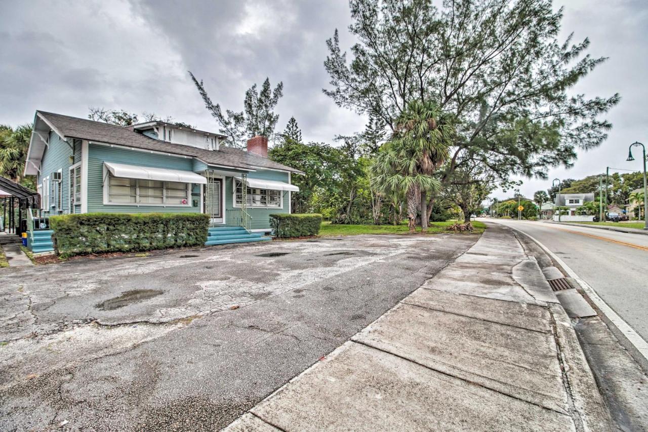 Charming Worth Abode With Outdoor Oasis! *
