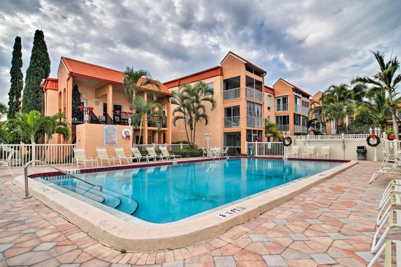 Apartment Colorful With Pool Less Than 2 Mi To Upham Beach! *