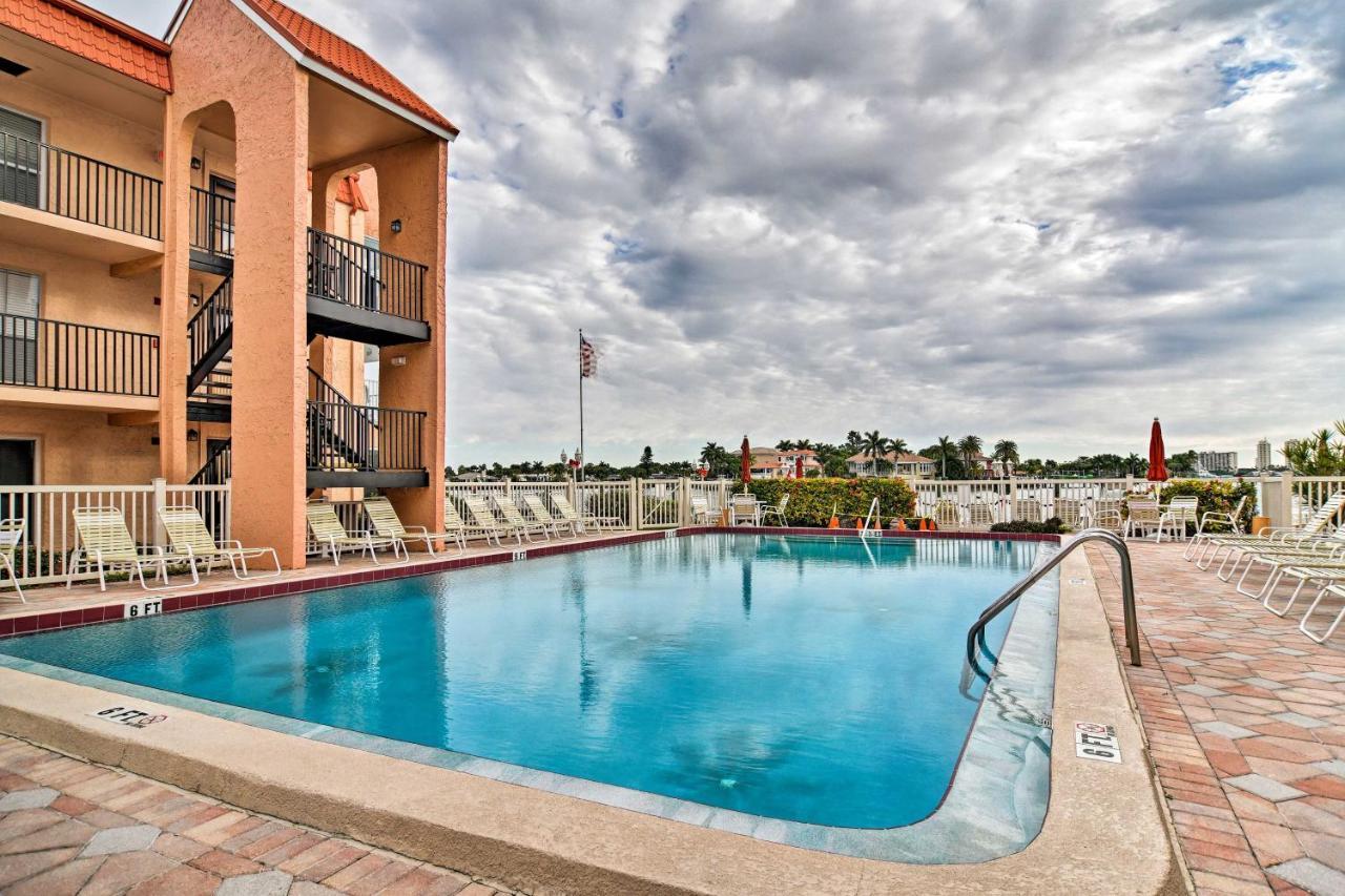 Apartment Colorful With Pool Less Than 2 Mi To Upham Beach! *