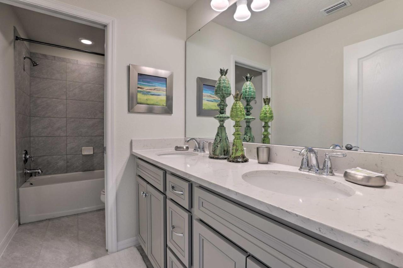 Holiday home Luxe Disney-area With Pool And Game Kissimmee