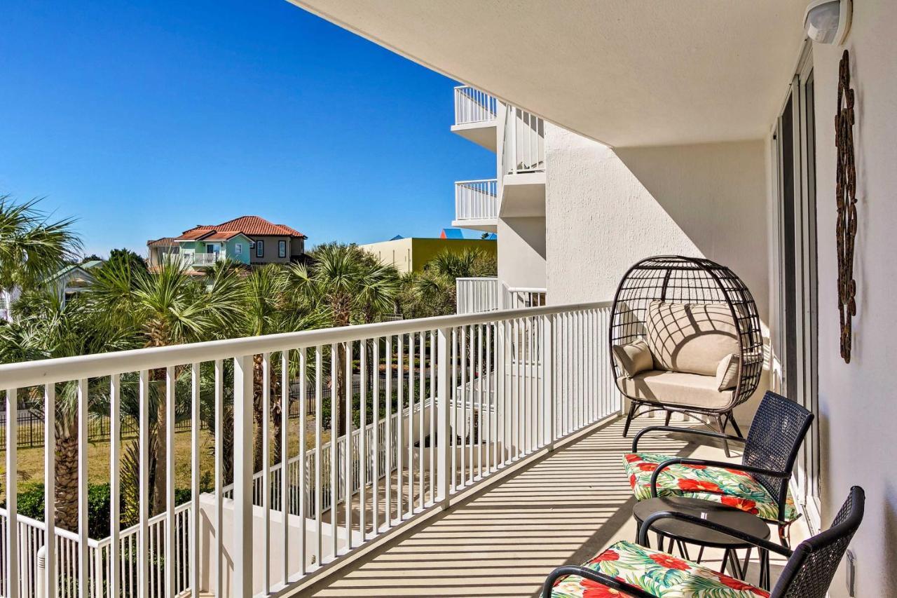 Apartment Snowbirds Retreat Walkable With View!