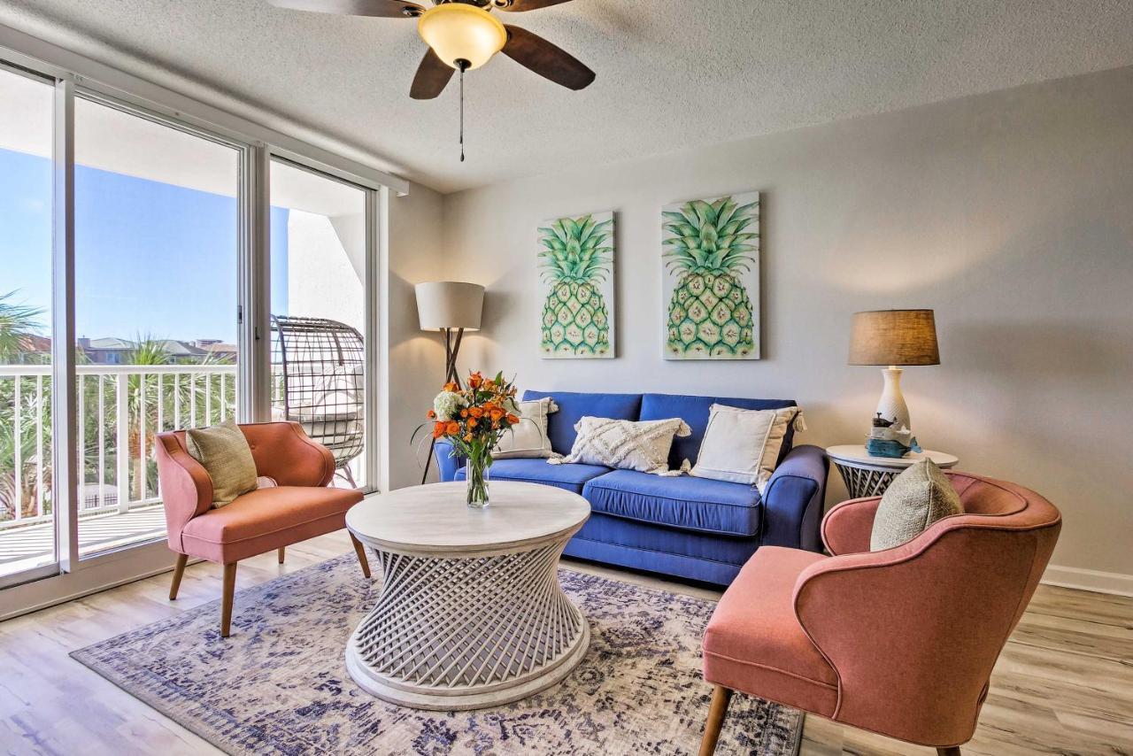 Snowbirds Retreat Walkable With View! Destin