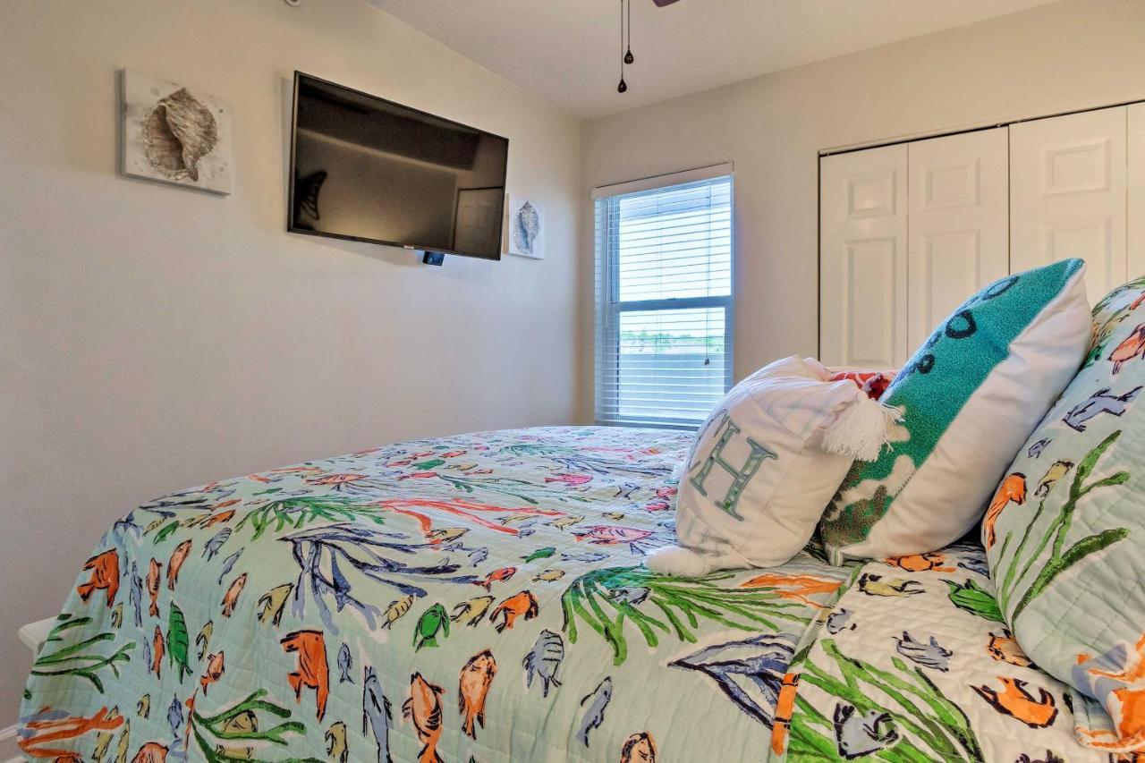 Snowbirds Retreat Walkable With View! * Destin