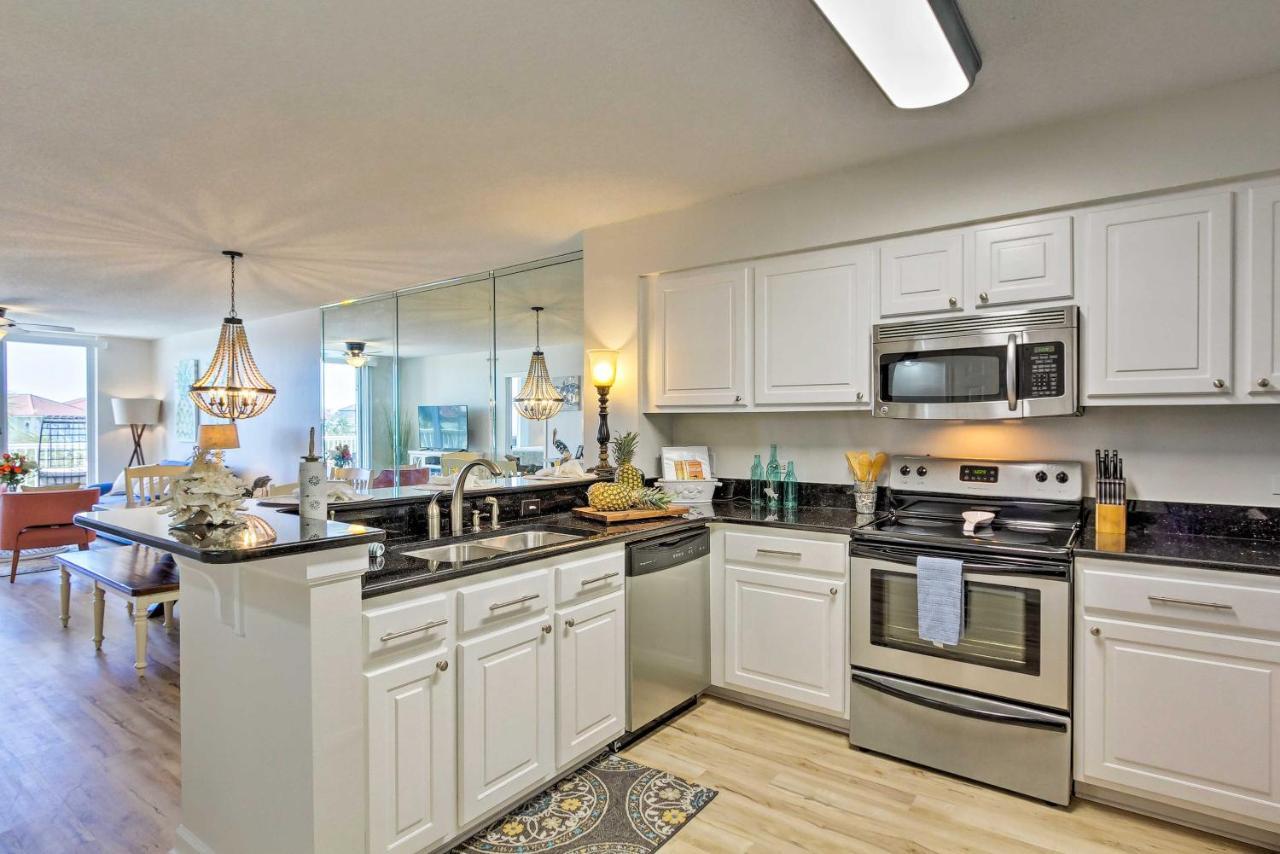 Apartment Snowbirds Retreat Walkable With View! Destin
