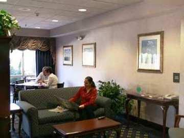 Hotel Hampton Tampa-rocky Point 3*