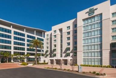 Homewood By Hilton Airport - Westshore Hotel