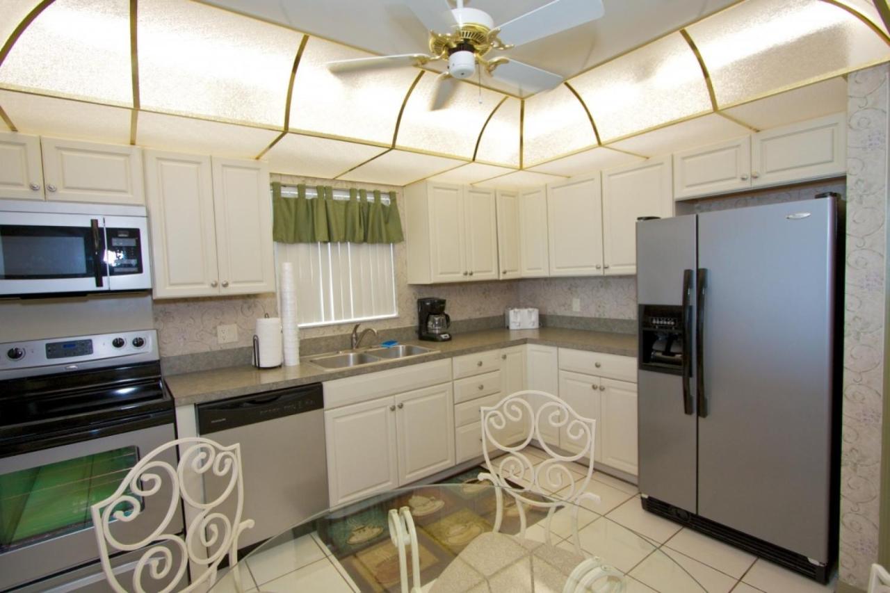 Holiday home 408 - Sea Breeze St. Pete Beach