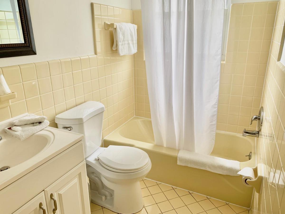 Capri 3* Lake Worth Beach