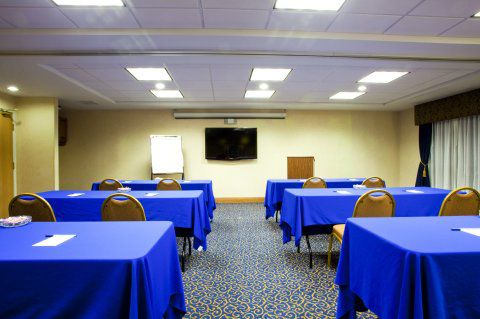 Express & Jacksonville-blount Island By Ihg Jacksonville