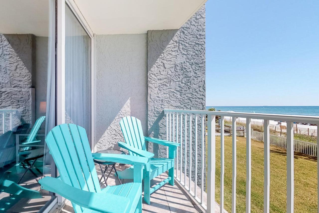 Long Beach Towers Apartment *