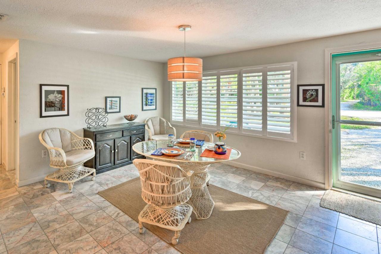 Upscale With Patio And Bbq, Walk To Holiday home Englewood