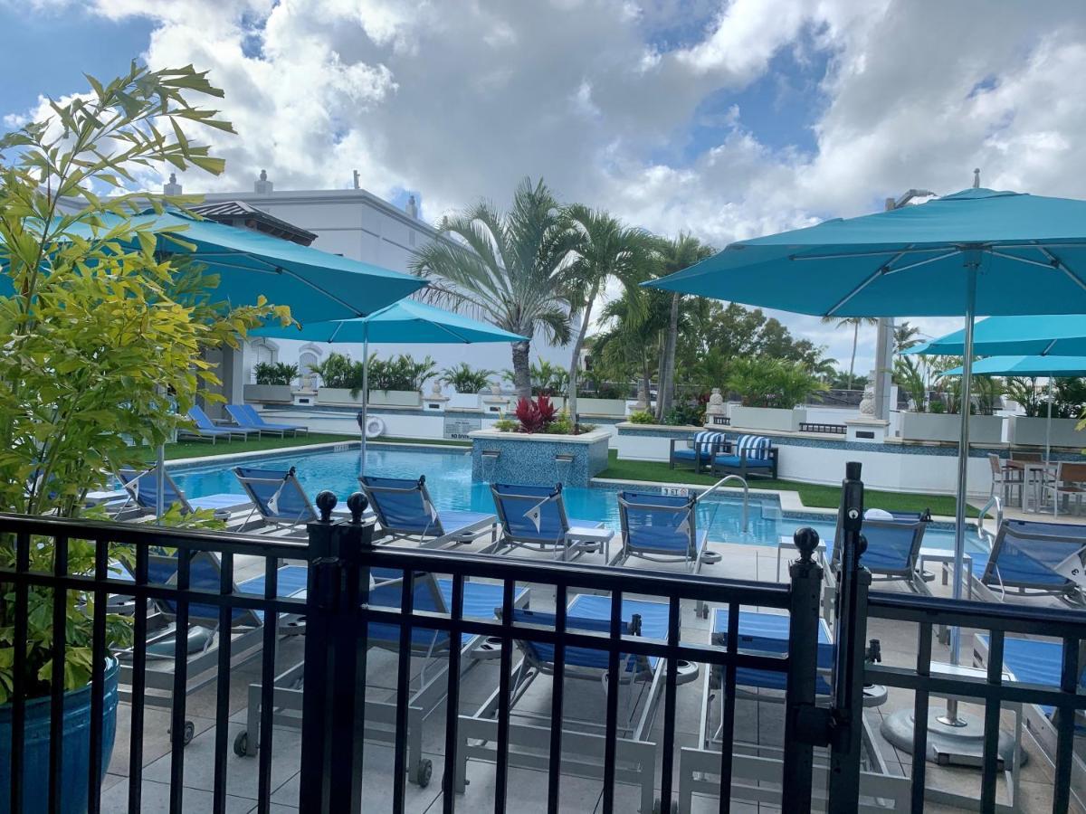 On Fifth Hotel 4*