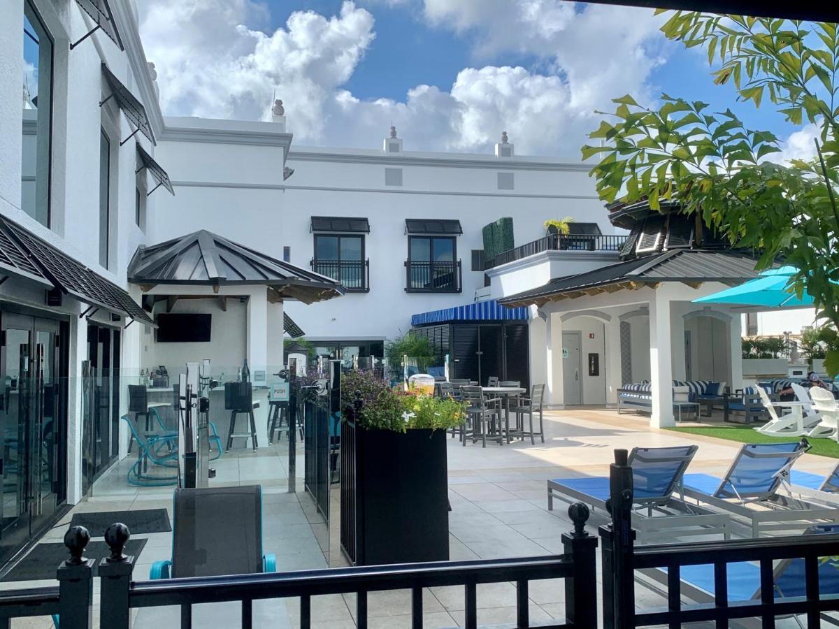 On Fifth Hotel Naples