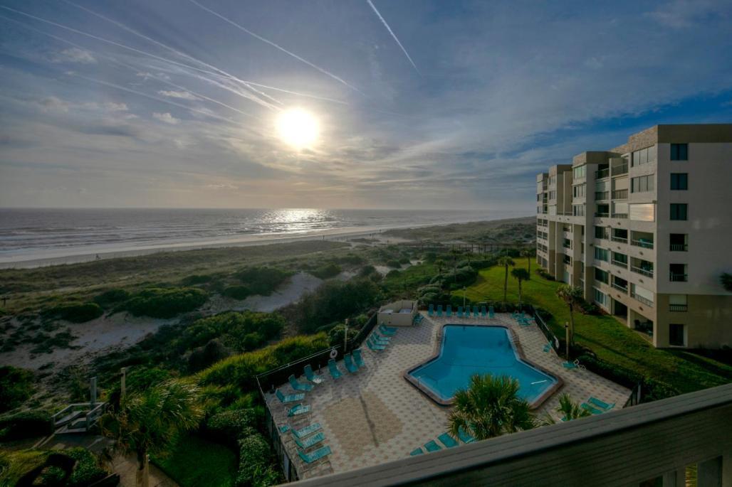 Amelia Island Oceanfront 2 Master Apartment
