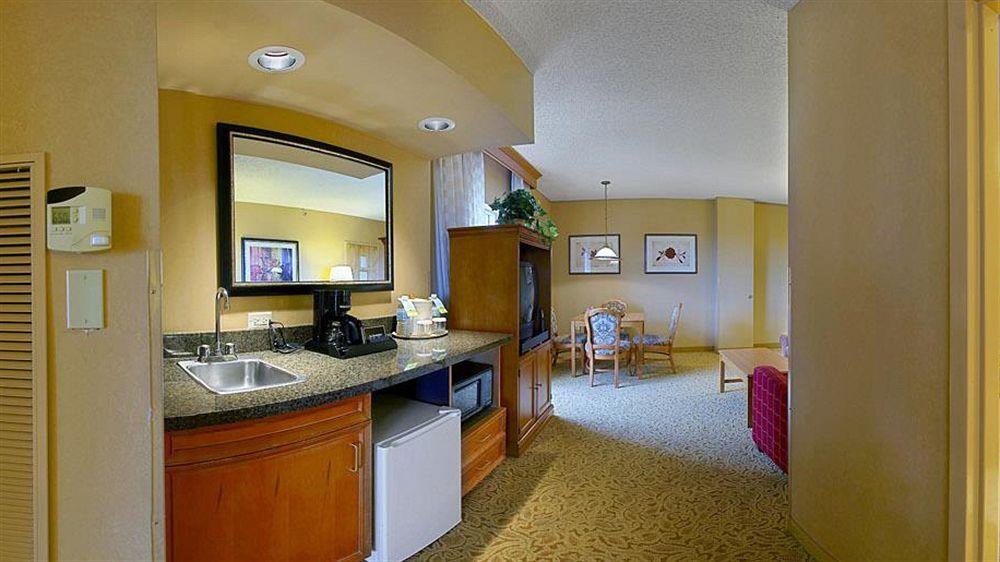 Hotel Lauderdale Marriott & Convention Center
