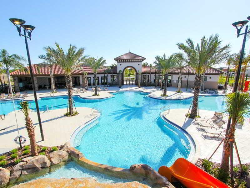 Solterra Luxury Homes 4* Loughman