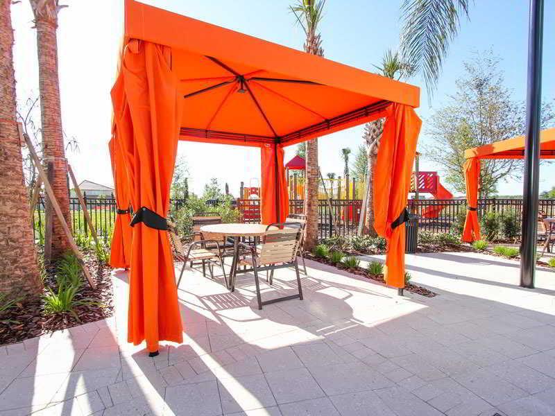 Resort Solterra Luxury Homes Loughman