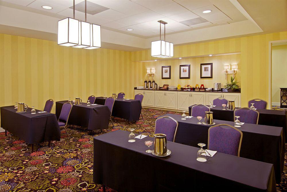 Resort Embassy By Hilton Orlando Buena Vista 3*