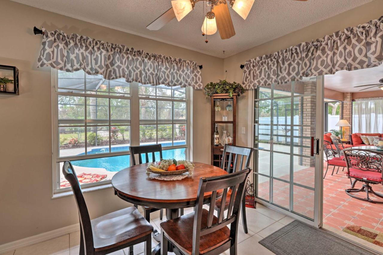 Holiday home Centrally Located With Pool And Yard