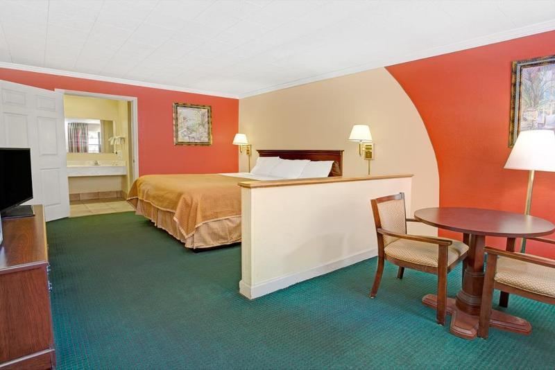 1565 - Hotel
