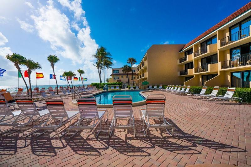Costa Del Sol Lauderdale-by-the-Sea