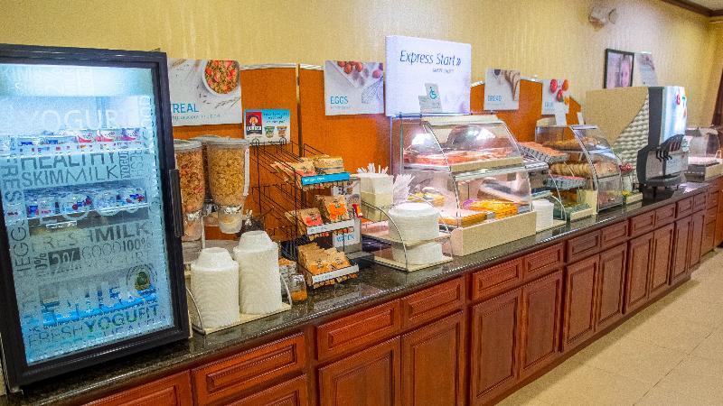 Express & By Ihg Hotel 2*