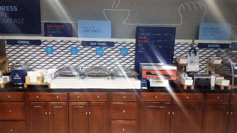 Express & Orange - Deltona By Ihg Hotel