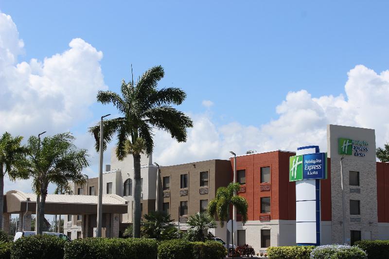 Hotel Express & By Ihg 3*
