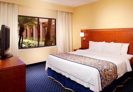 Courtyard By Marriott Lauderdale Of Hotel Plantation