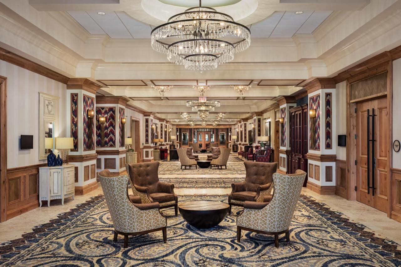 The Brownwood & Hotel