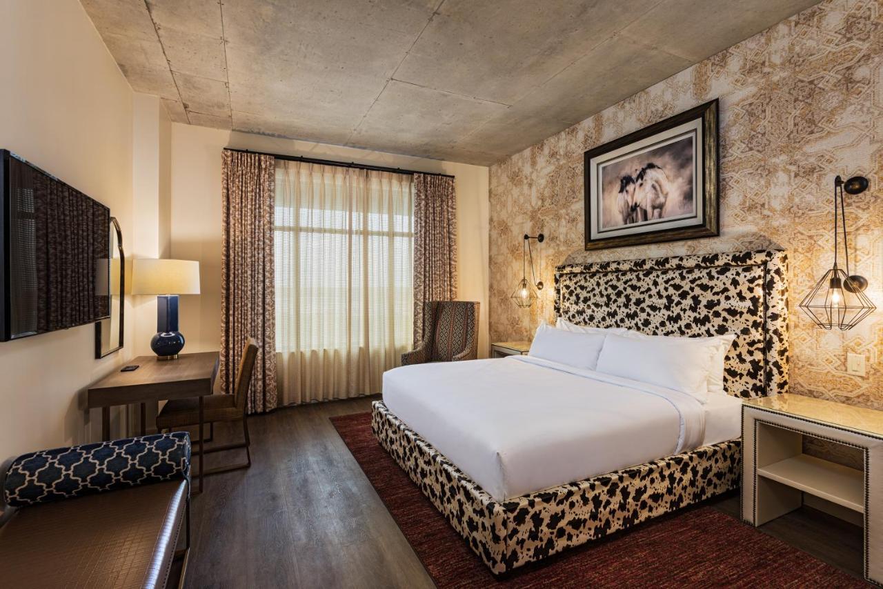 The Brownwood & 3* The Villages