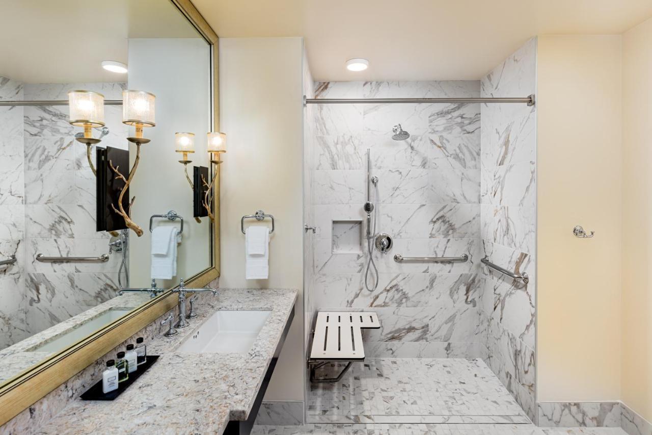 The Brownwood & Hotel 3*