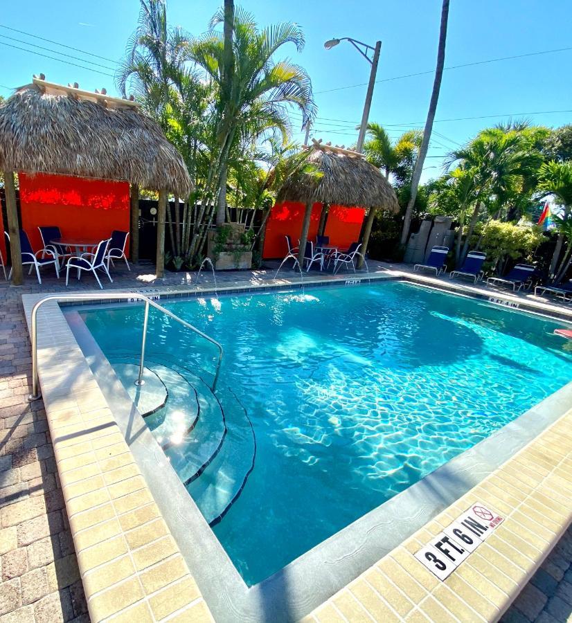 The Cabanas Guesthouse & Spa - Gay Resort Catering To Gay Men Resort Fort Lauderdale