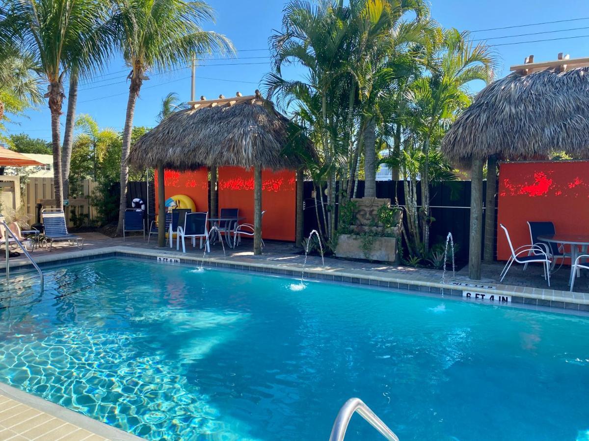 Resort The Cabanas Guesthouse & Spa - Gay Resort Catering To Gay Men Fort Lauderdale