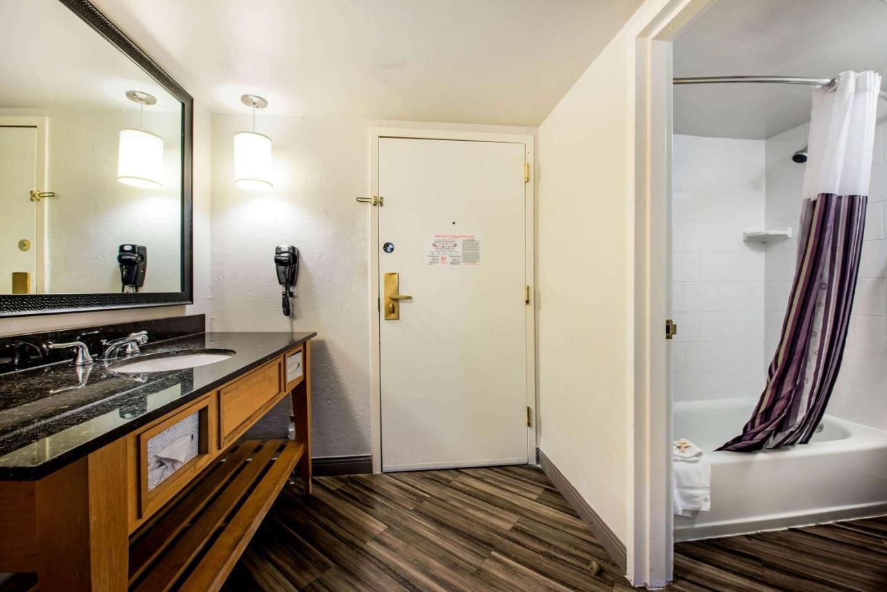 La Quinta By Wyndham Lauderdale Tamarac Hotel 3*
