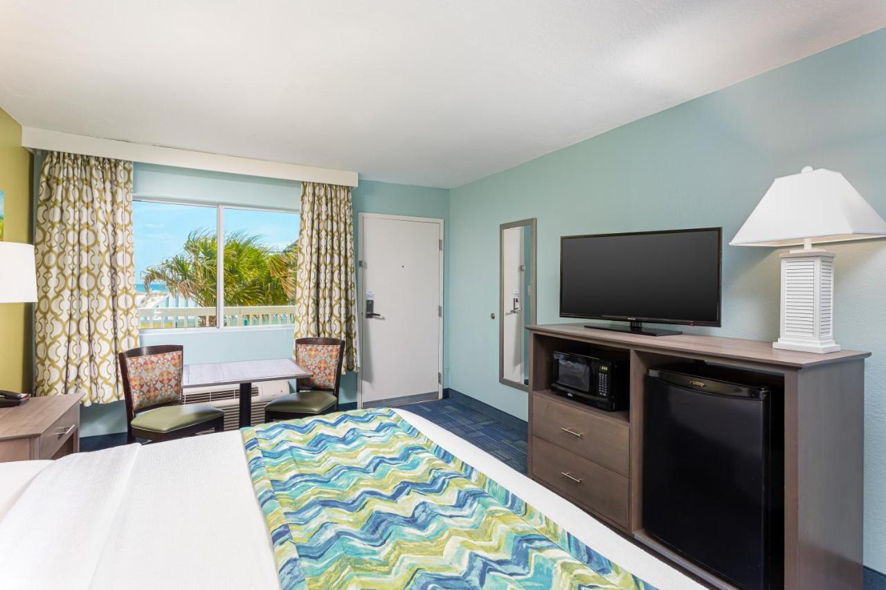 Western Beachside Hotel 3*