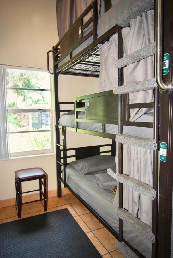 Sheridan Hostel Dania Beach
