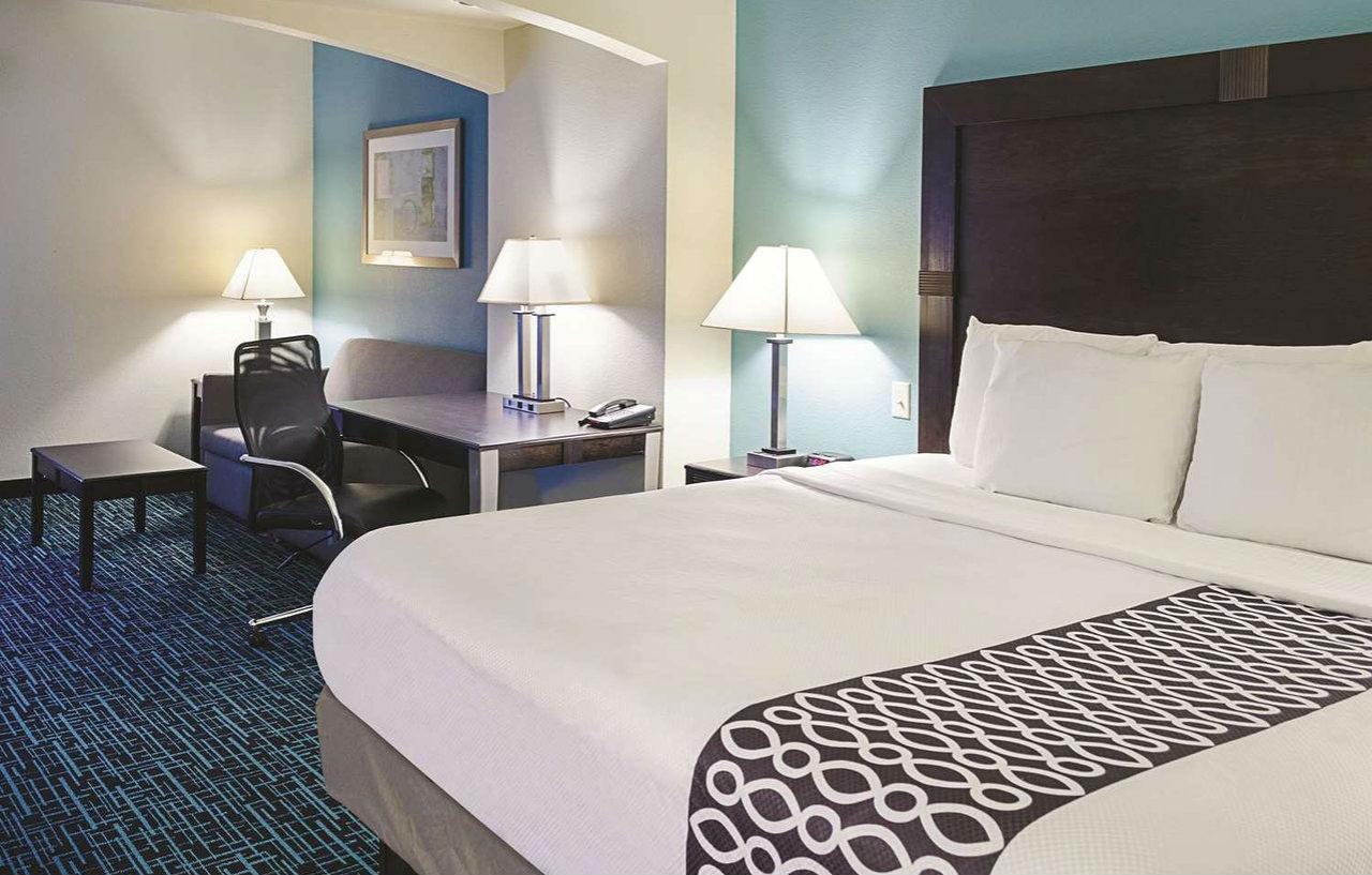 La Quinta By Wyndham Pcb Pier Park Area Hotel