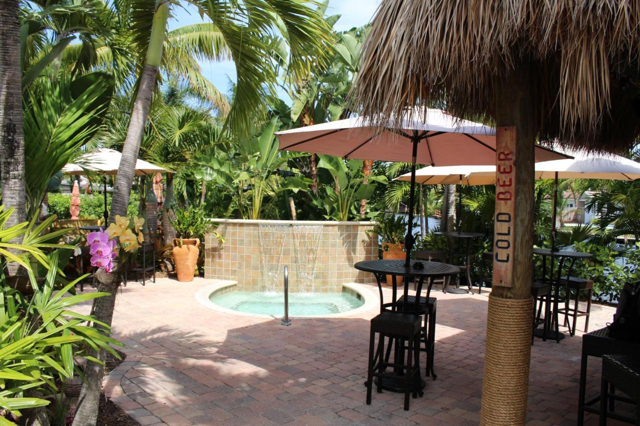Resort The Cabanas Guesthouse & Spa - Gay Resort Catering To Gay Men 4*