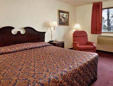 Days By Wyndham Orange Park/jacksonville