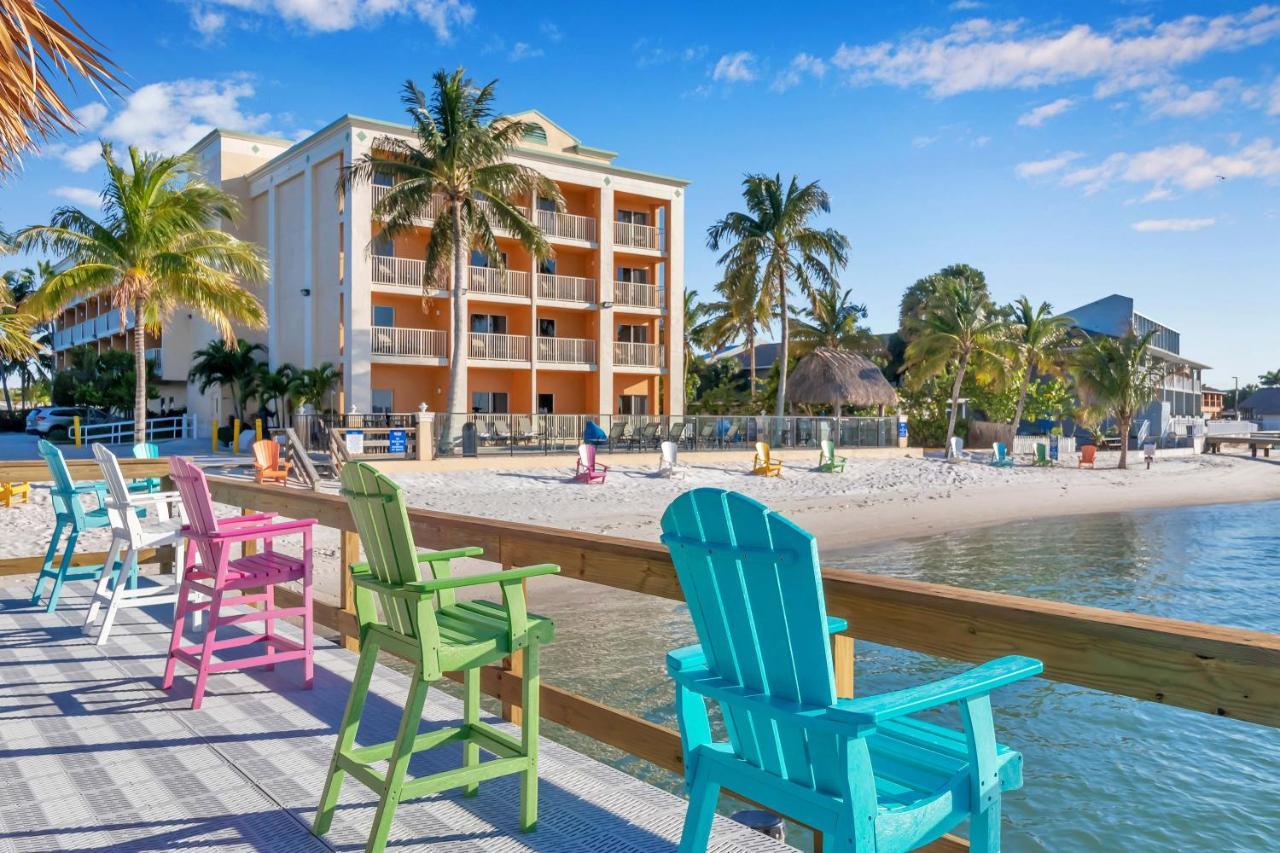 Hutchinson Island Hotel 3*