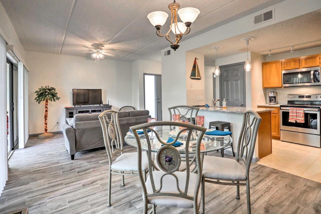 St Augustine With Screened Porch, Pool Access! Apartment