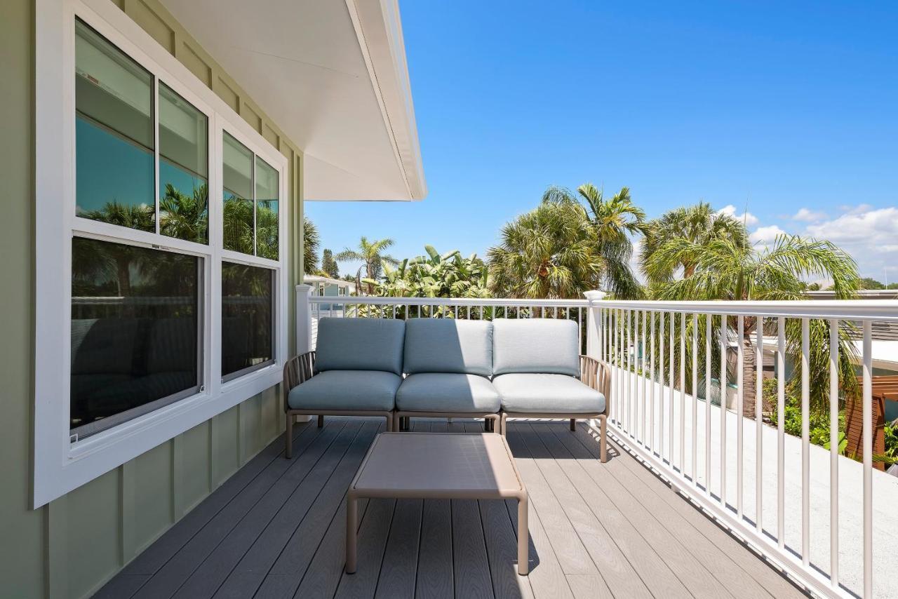 Escape Casey Key Resort 2*