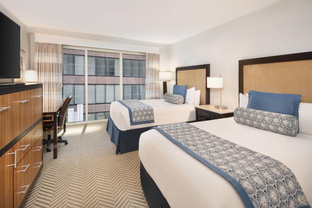 Hotel The Westshore Grand, A Tribute Portfolio Hotel,