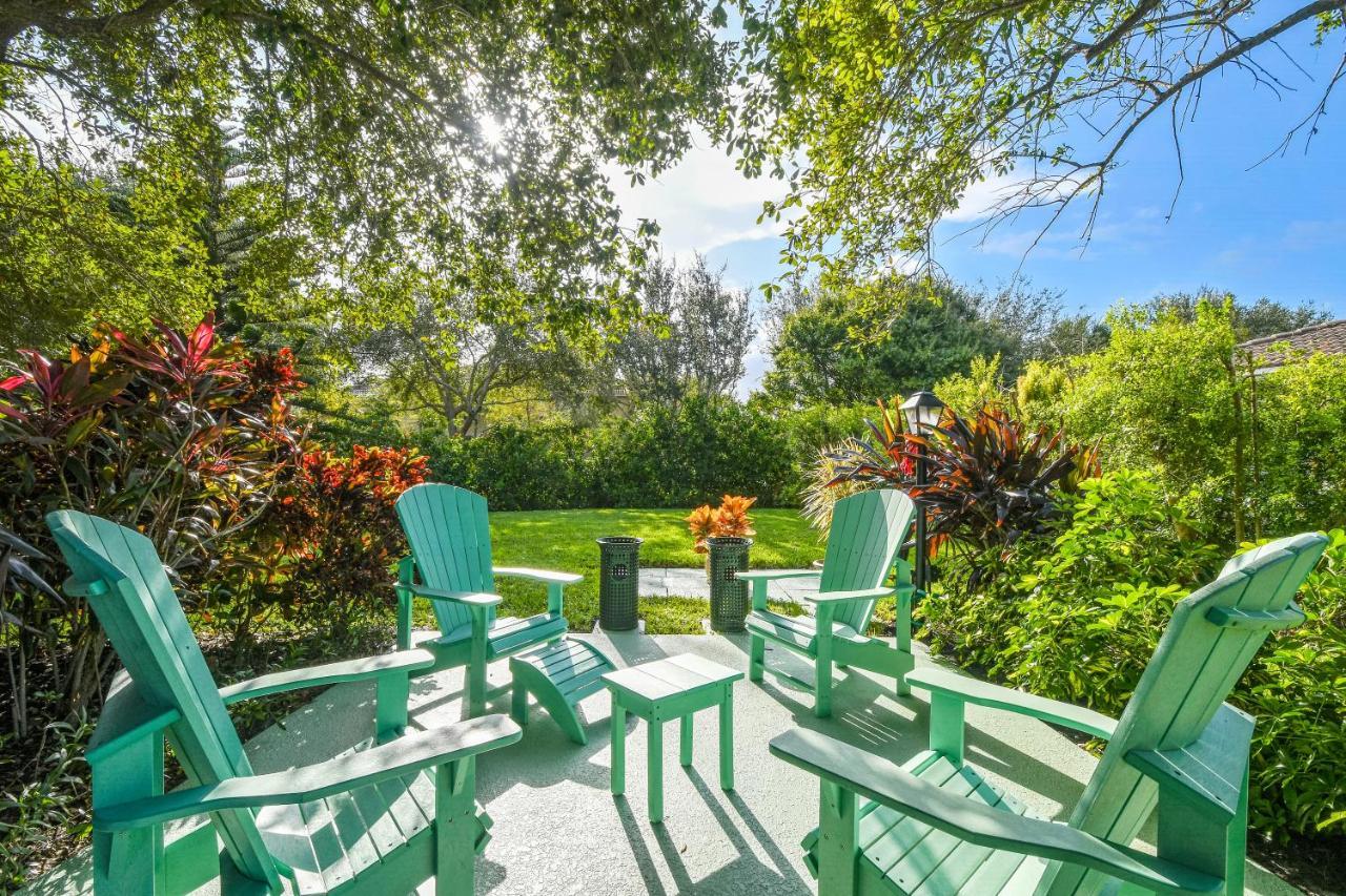 Tequesta Palms